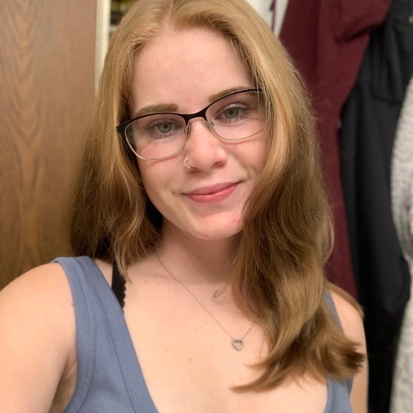 Meet your Posher, Amber - Picture 5 of 5